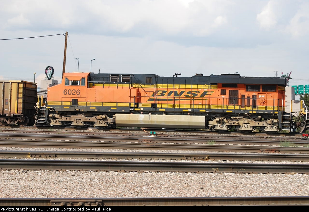 BNSF 6026